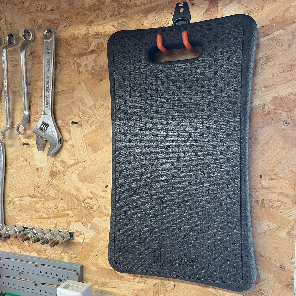 HOTBIN Kneeler hanging up in garage