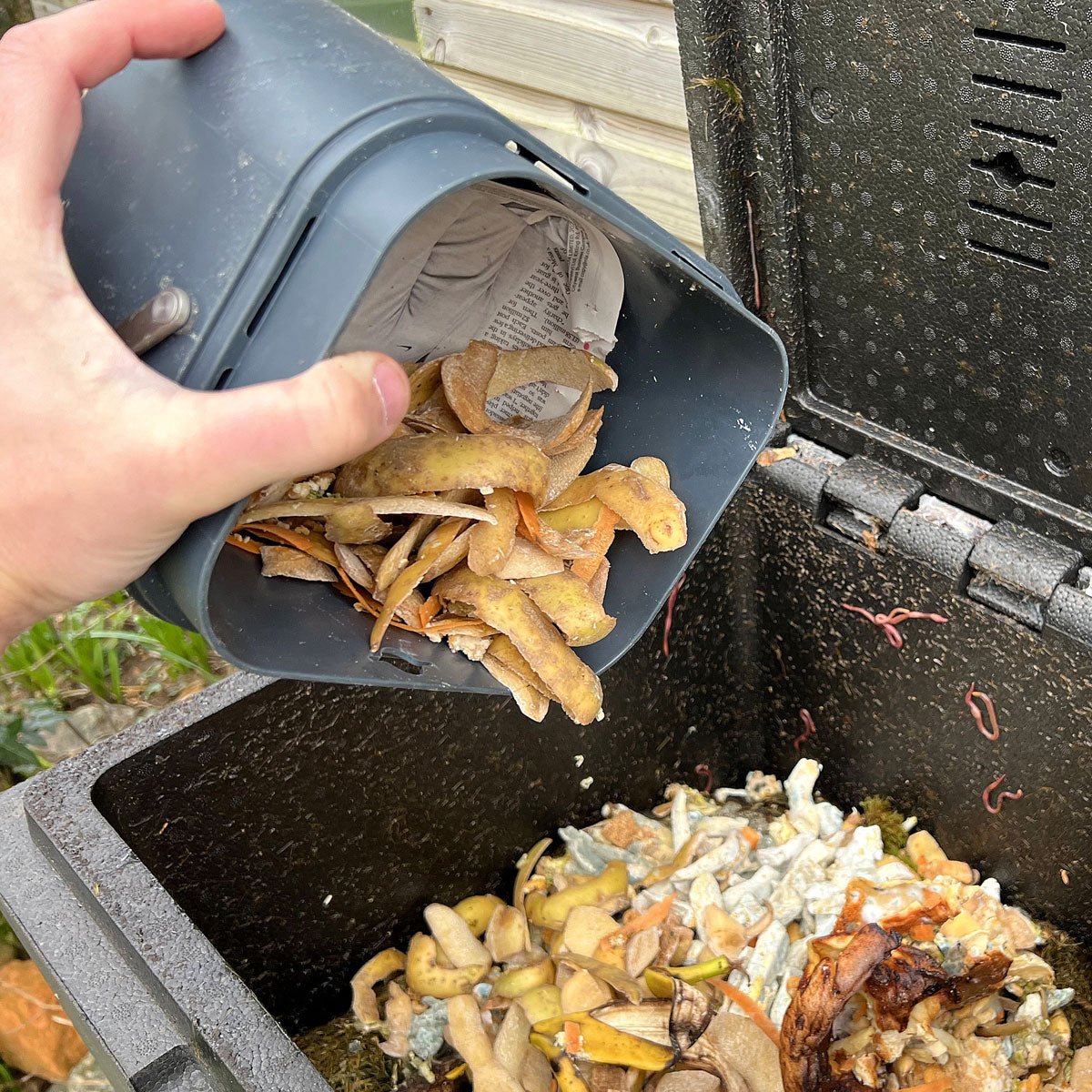 HOTBIN (200ltr) Plinth Bundle - HOTBIN Composting